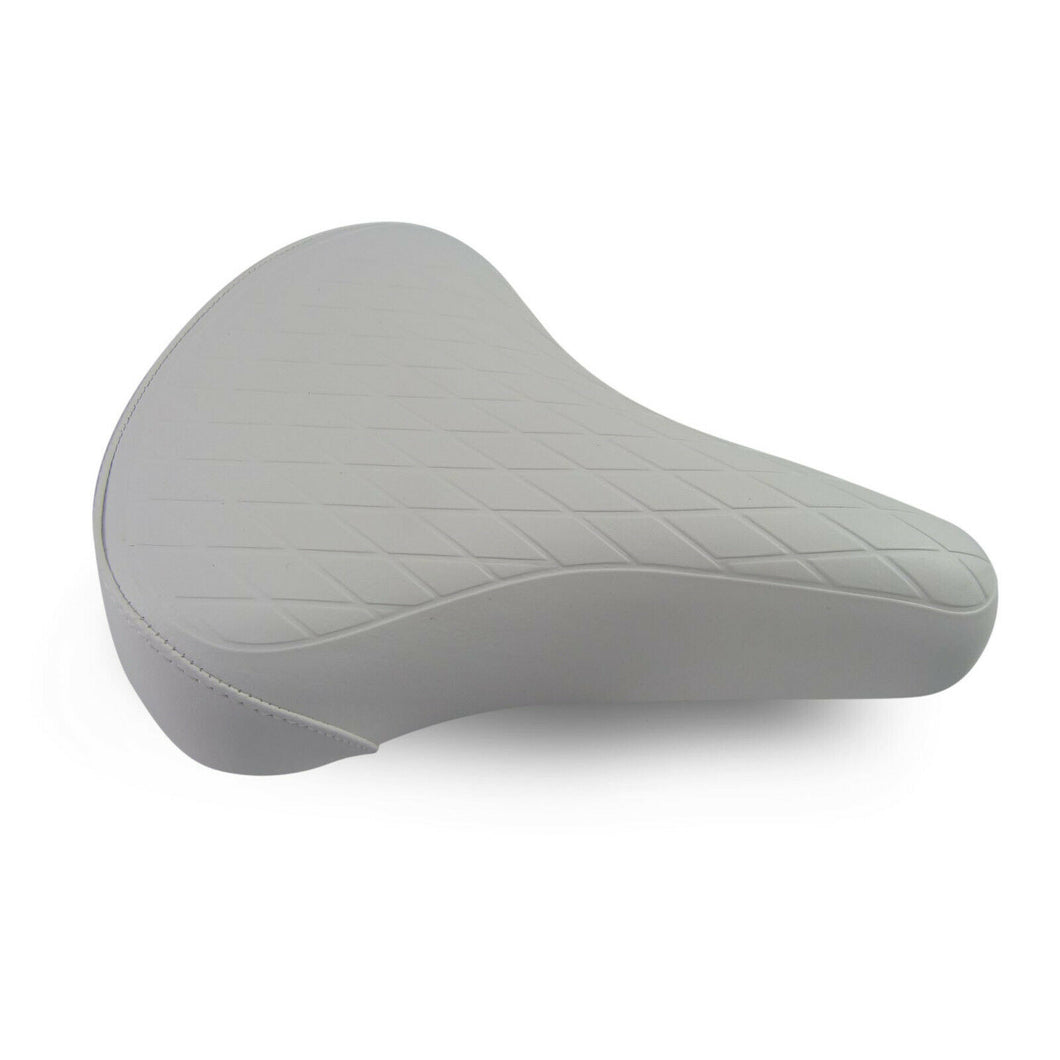 Vinyl Diamond Quilted Saddle Seat White